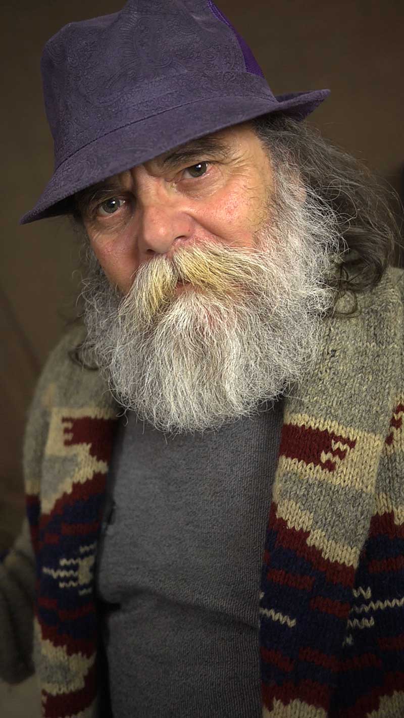 Photo of Bobby d'Alessandro playing Dobro